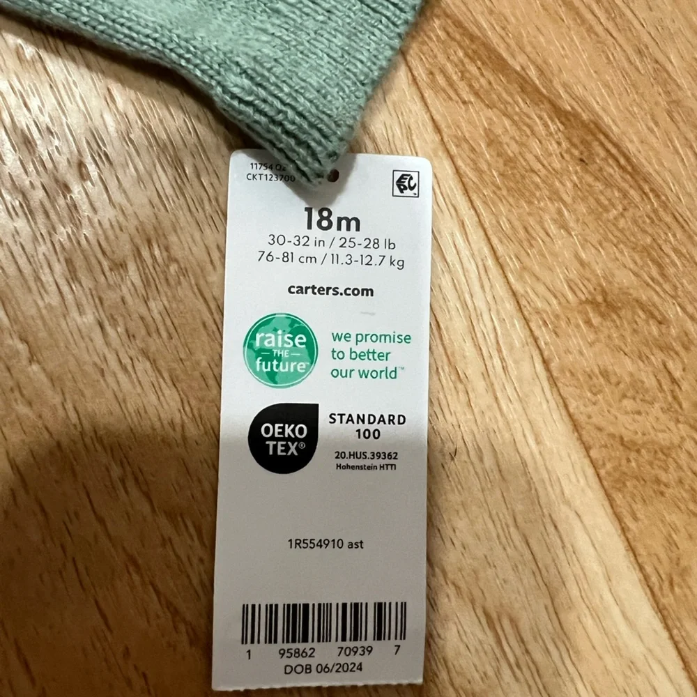 Carters charming green